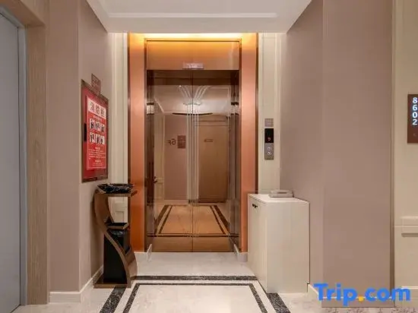 Vienna Hotel (Huili Ancient City Hotel)