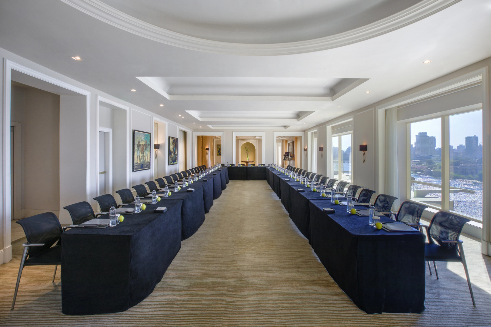 Ночлег и завтрак (B&B) Kempinski Nile Garden City Cairo