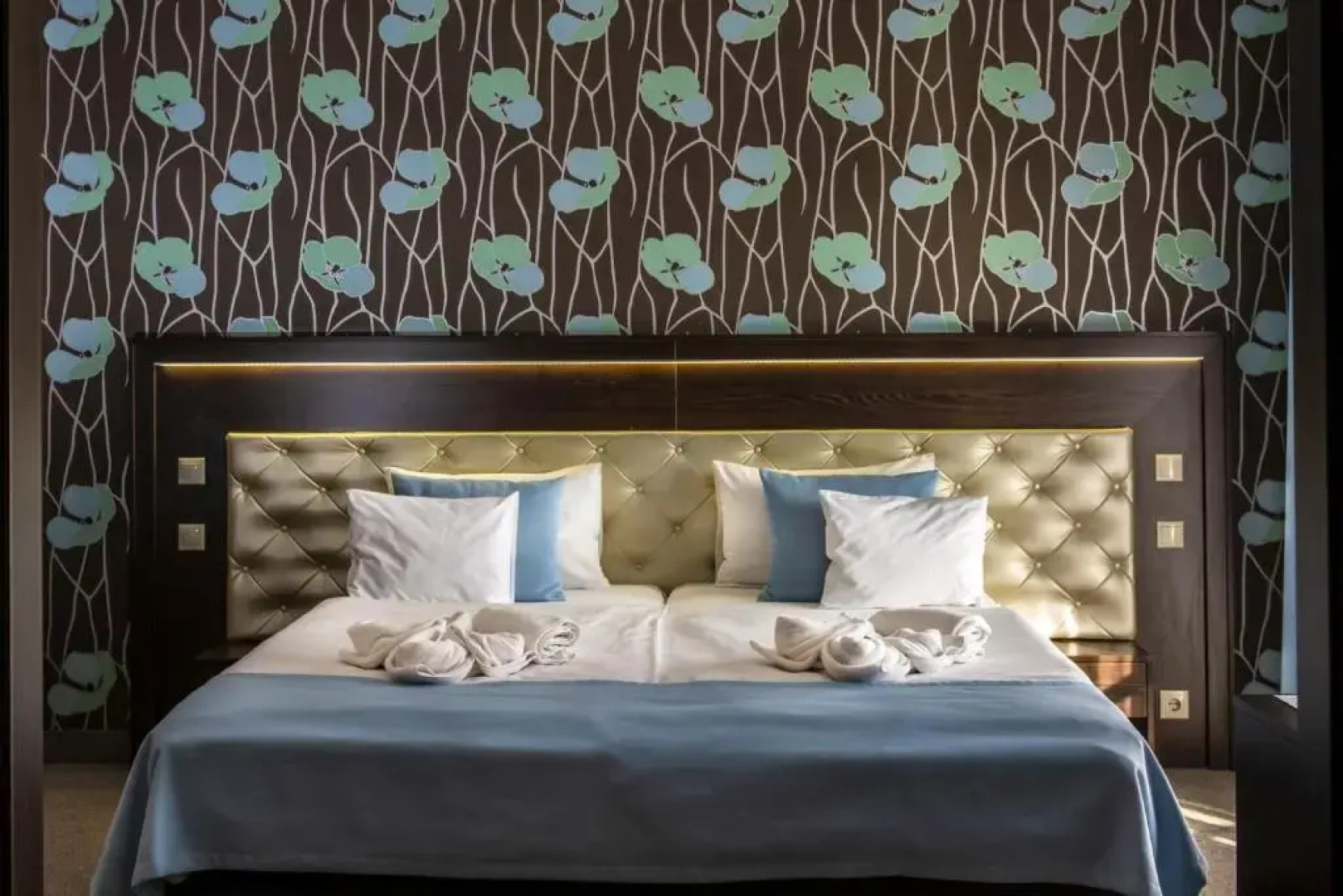 Session Hotel Ráckeve