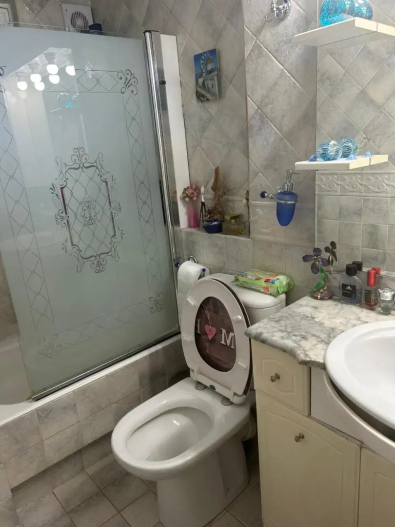 Mandy's complete luxury flat