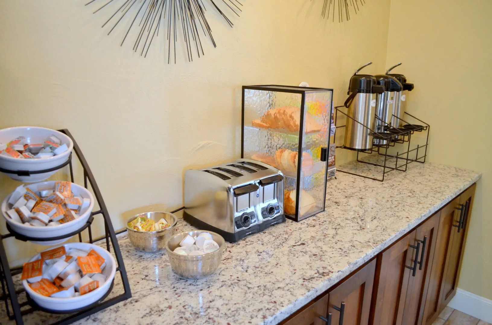 Stratford Court Hotel