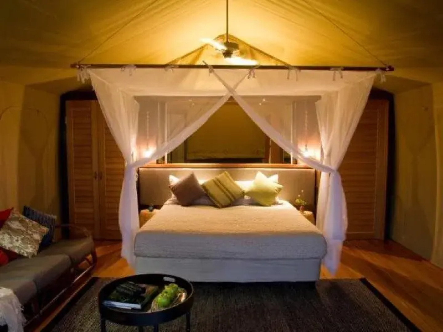 Zoofari Lodge at Taronga Western Plains