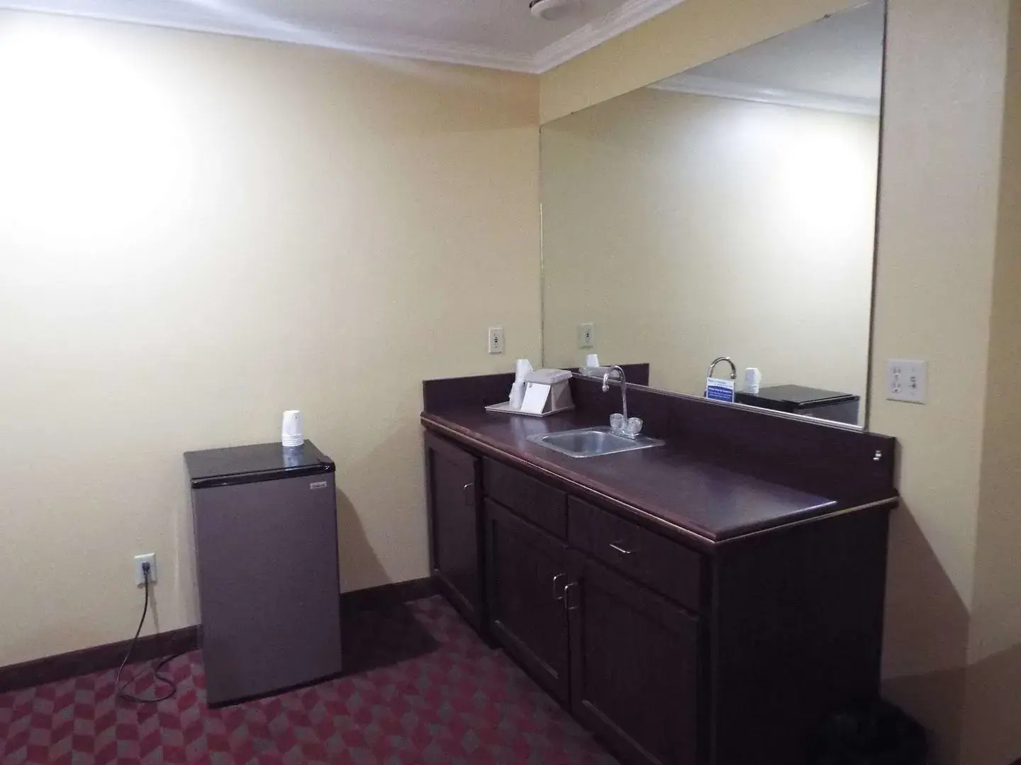 Inn at King City