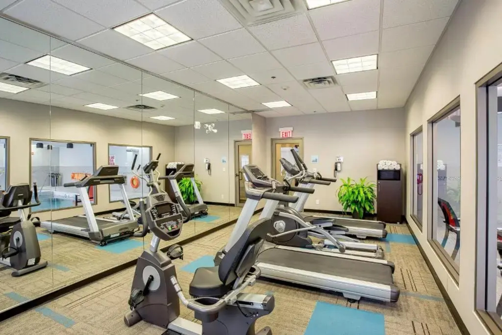 Holiday Inn Express & Suites Ottawa East - Orleans by IHG