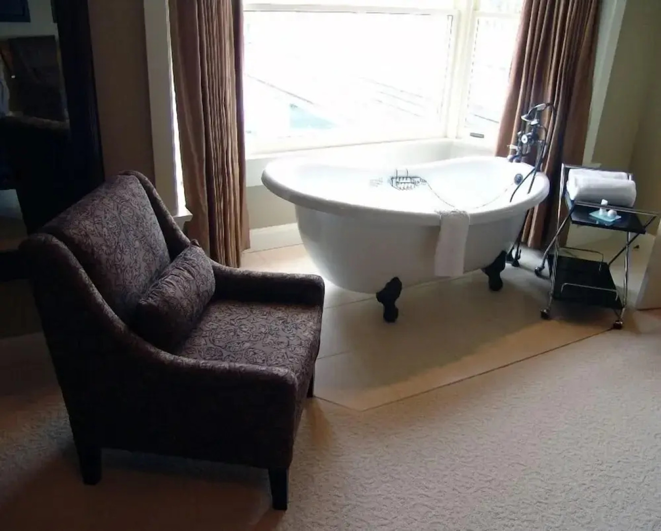 Crown Mansion Boutique Hotel & Villas