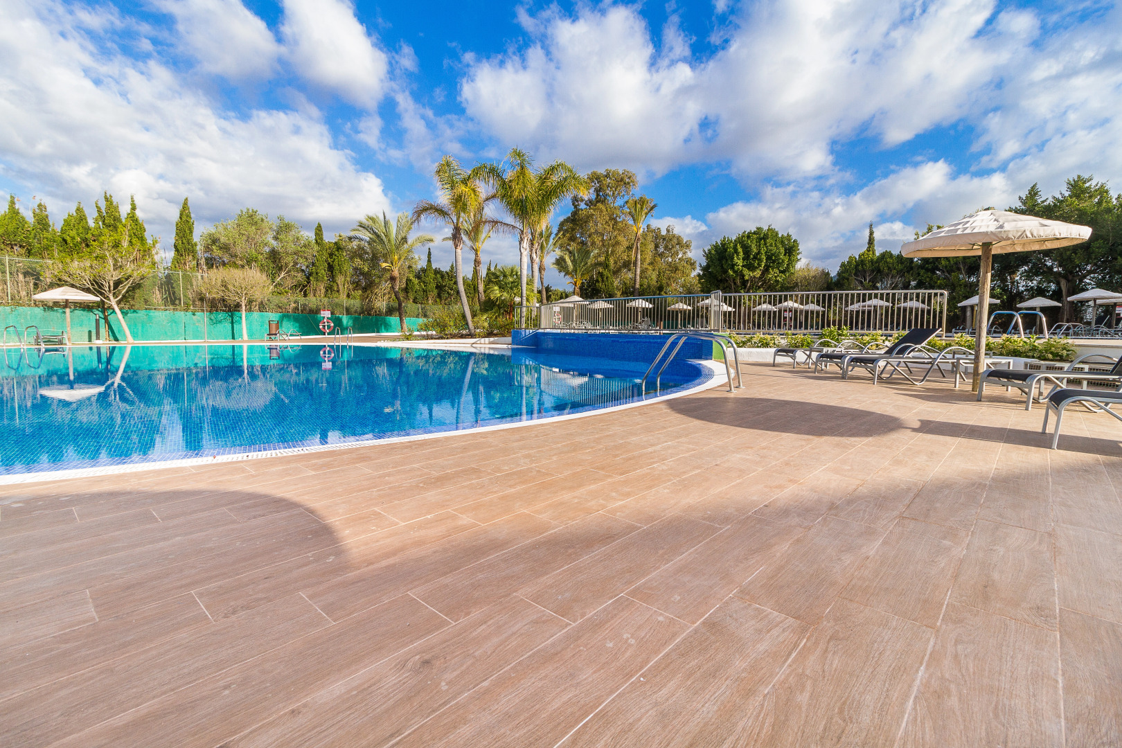 Eix Lagotel Holiday Resort