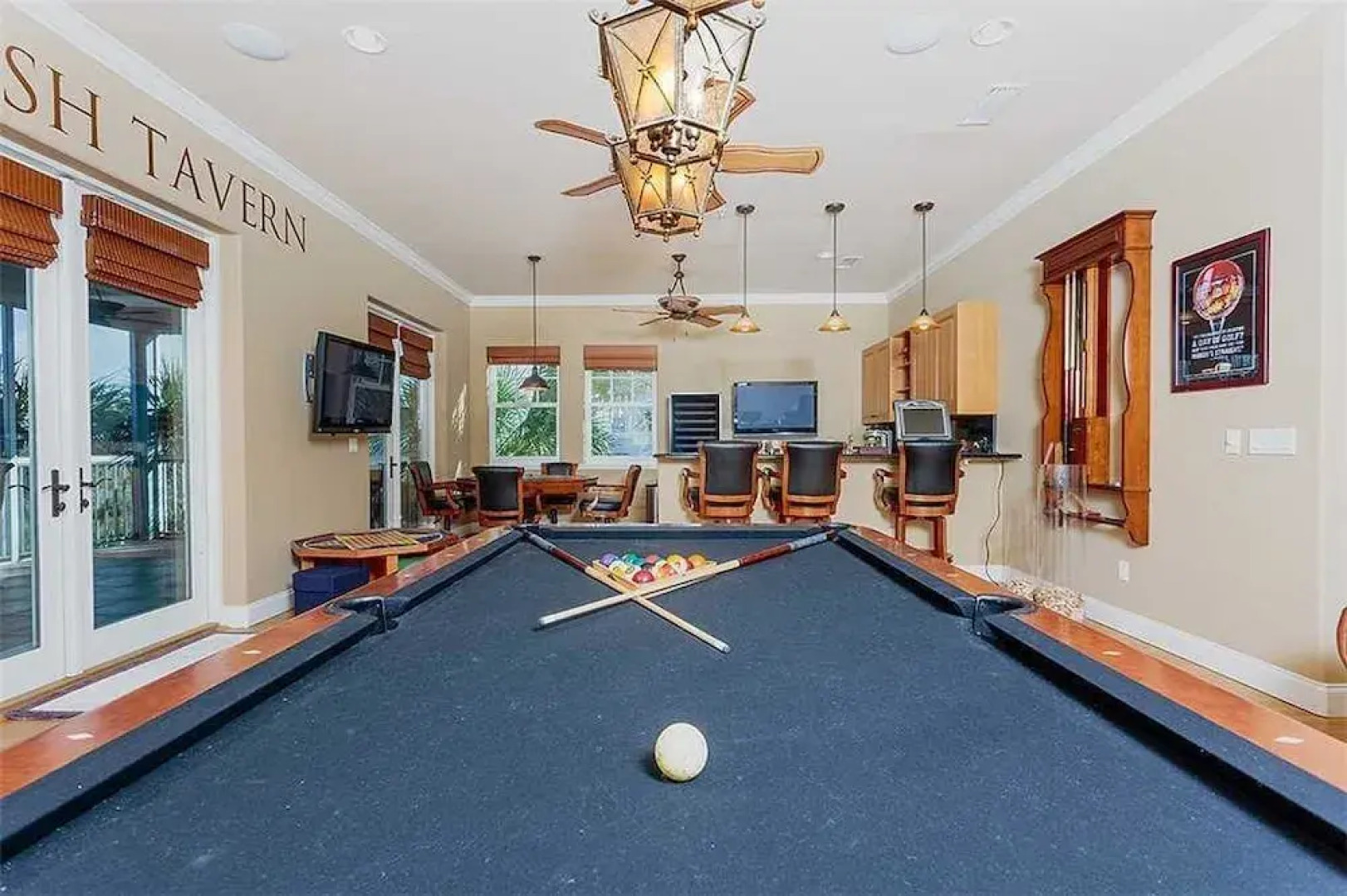 Windsor by the Sea - Five Bedroom Home