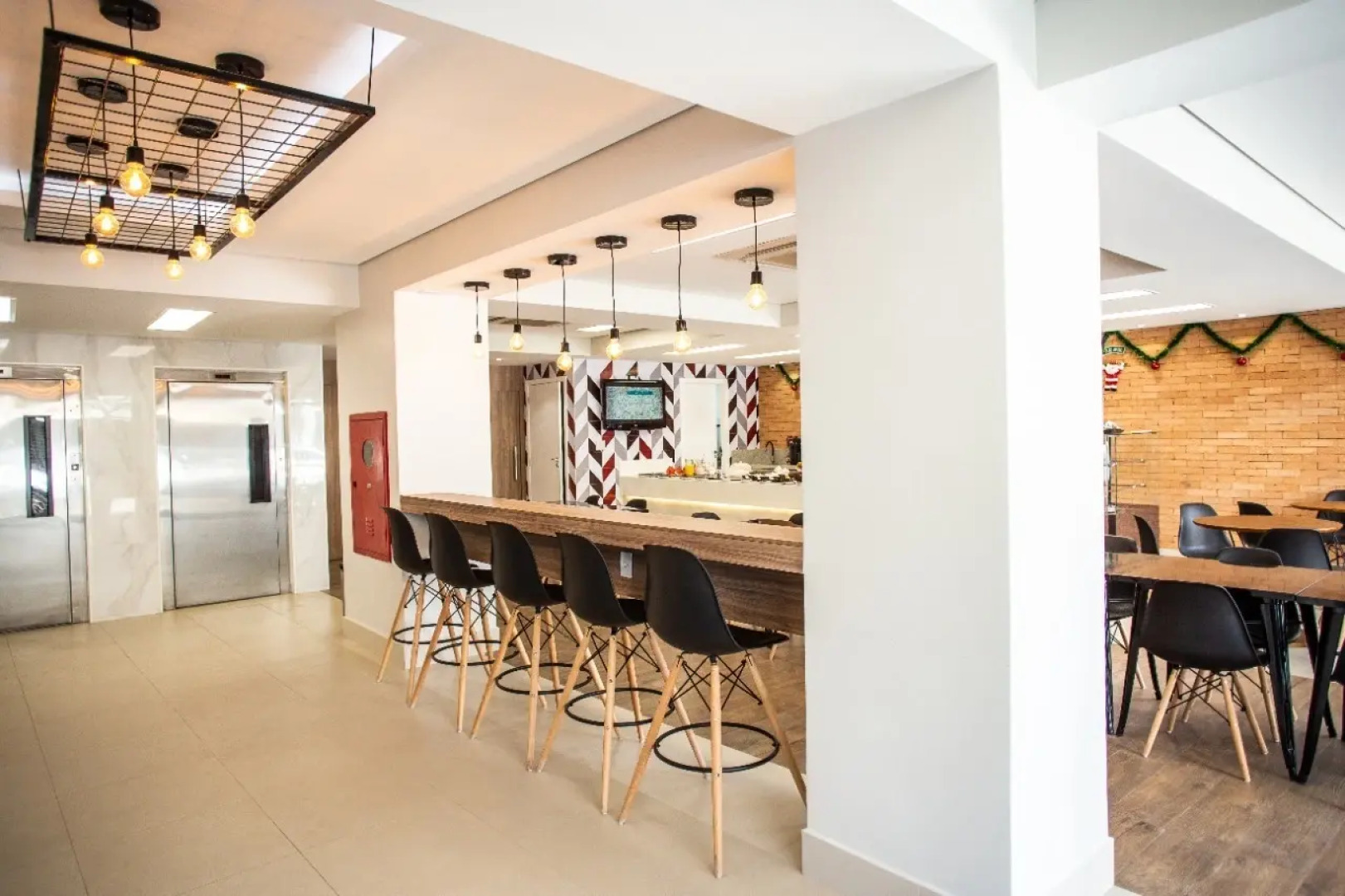 Panorama Convention Hotel