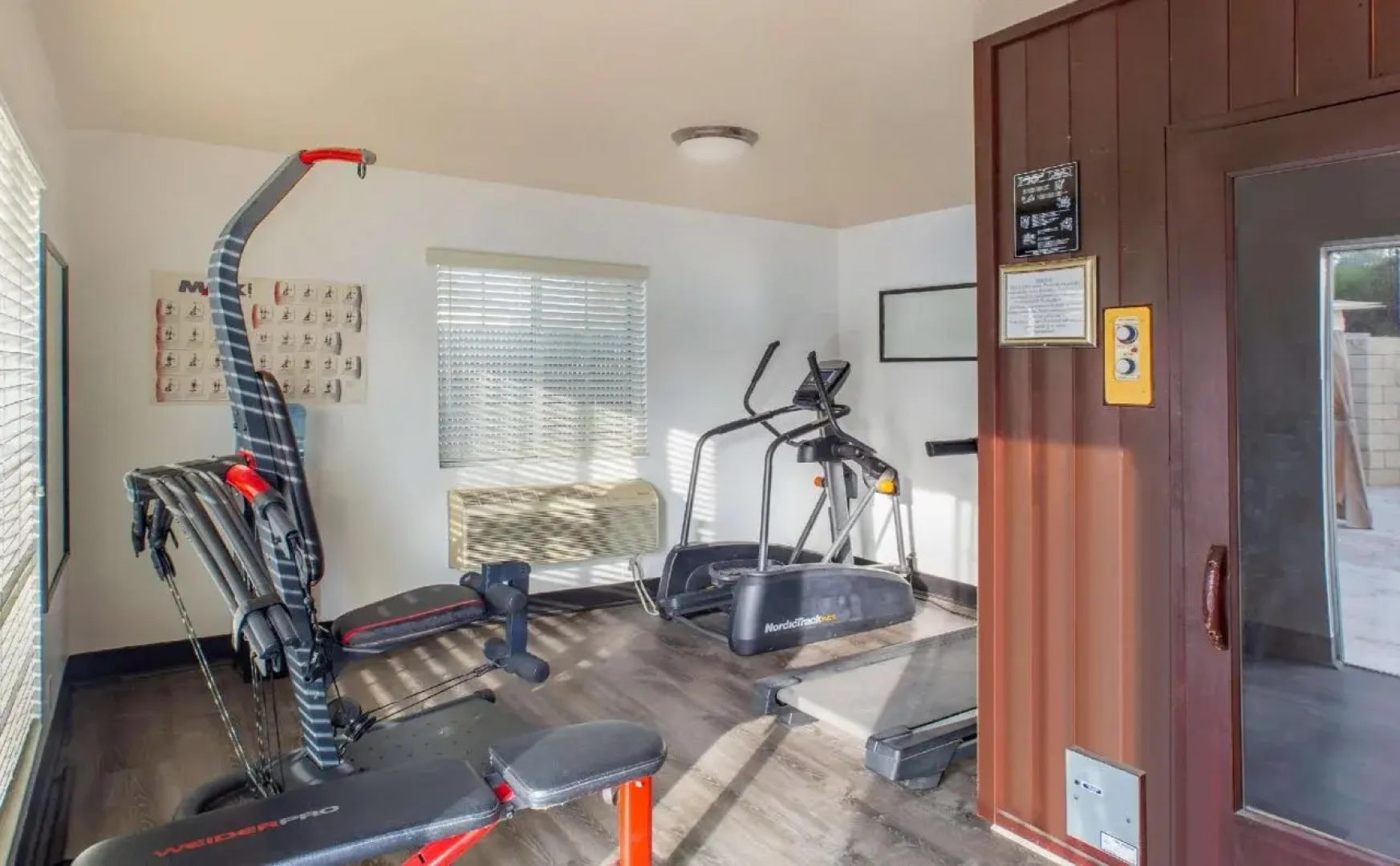 Quality Inn & Suites Tulare