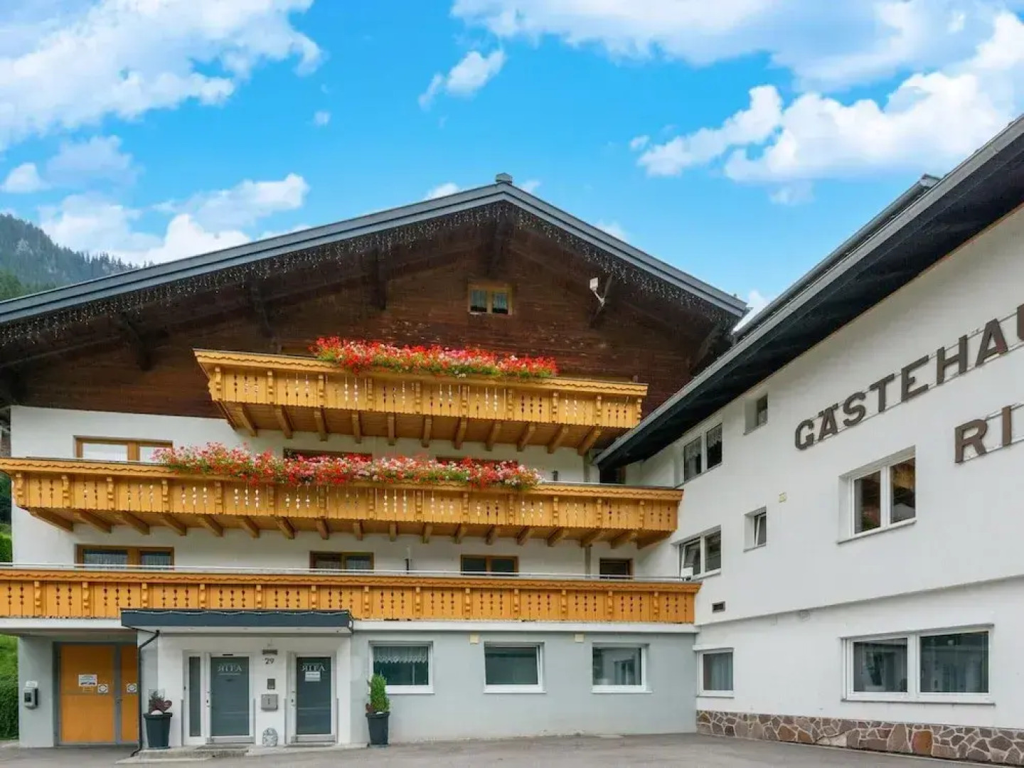 Apartment in Gaschurn Near Ski Bus