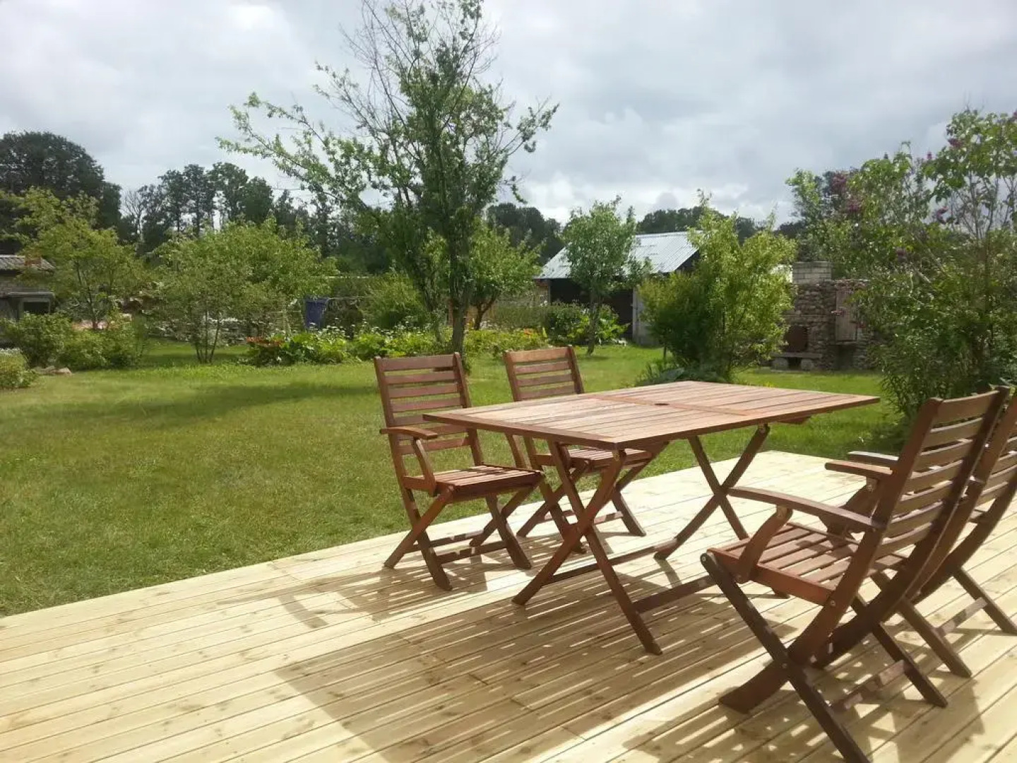 Kuunari Holiday Home