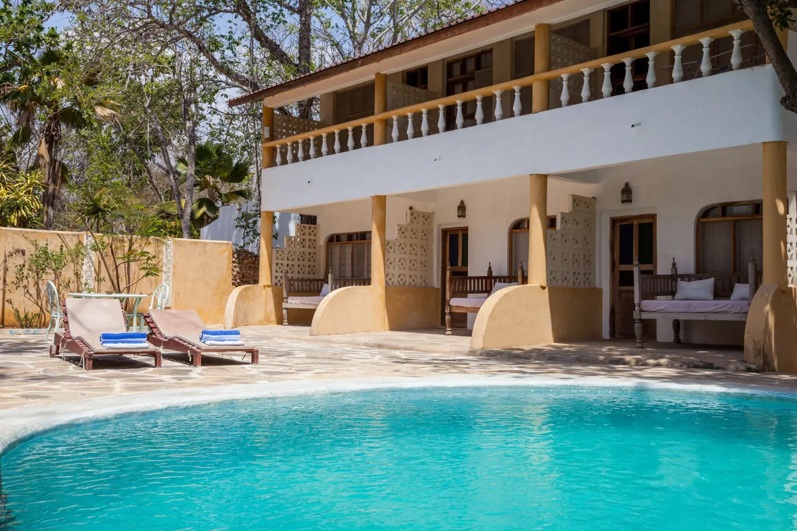 Blue Marlin Beach Hotel