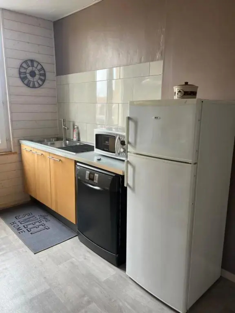 APPARTEMENT 4 PERSONNES CLASSE 2 ETOILES LEBOUCQ Laurent