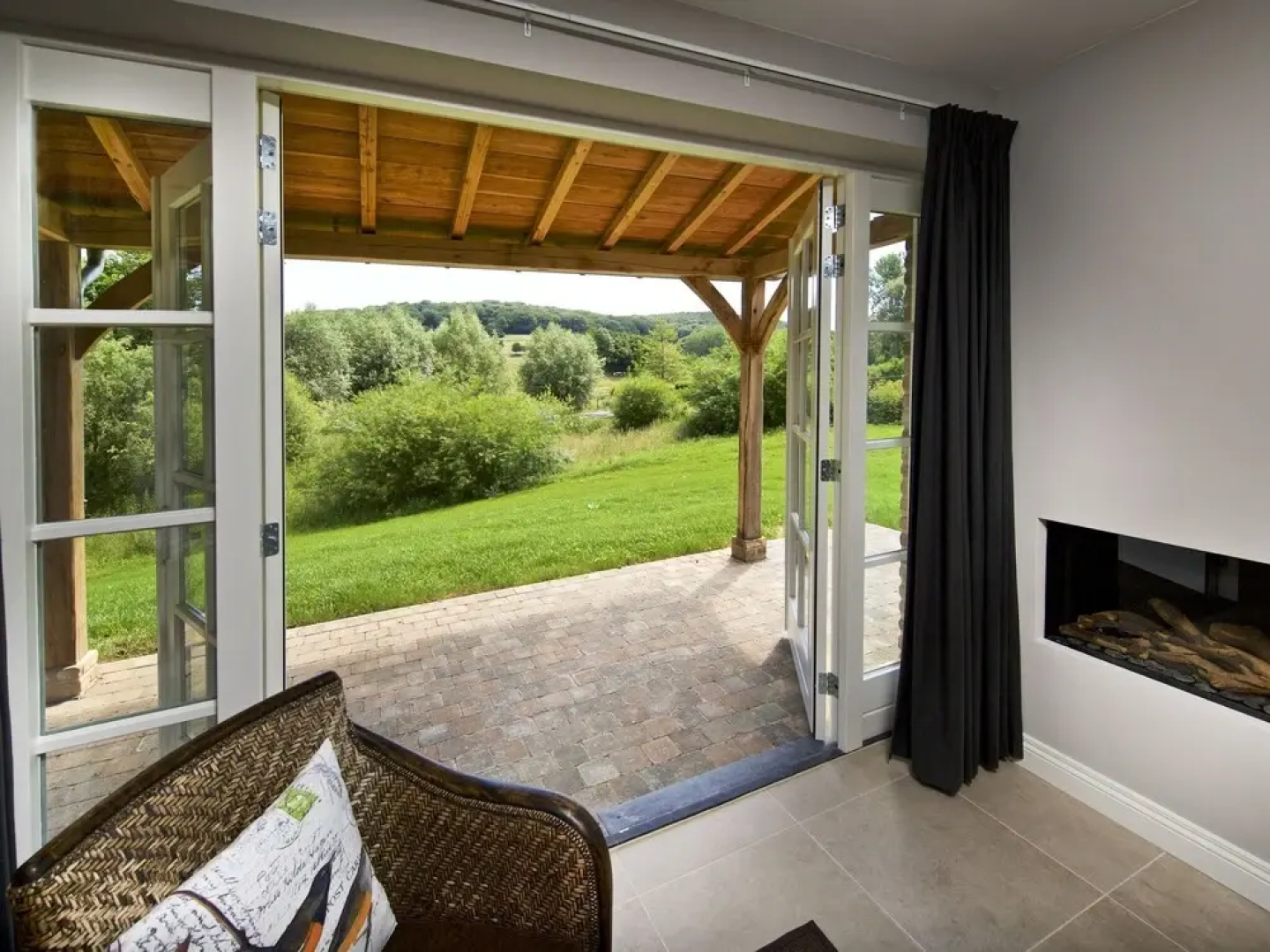 Royal Apartment in Slenaken With Terrace