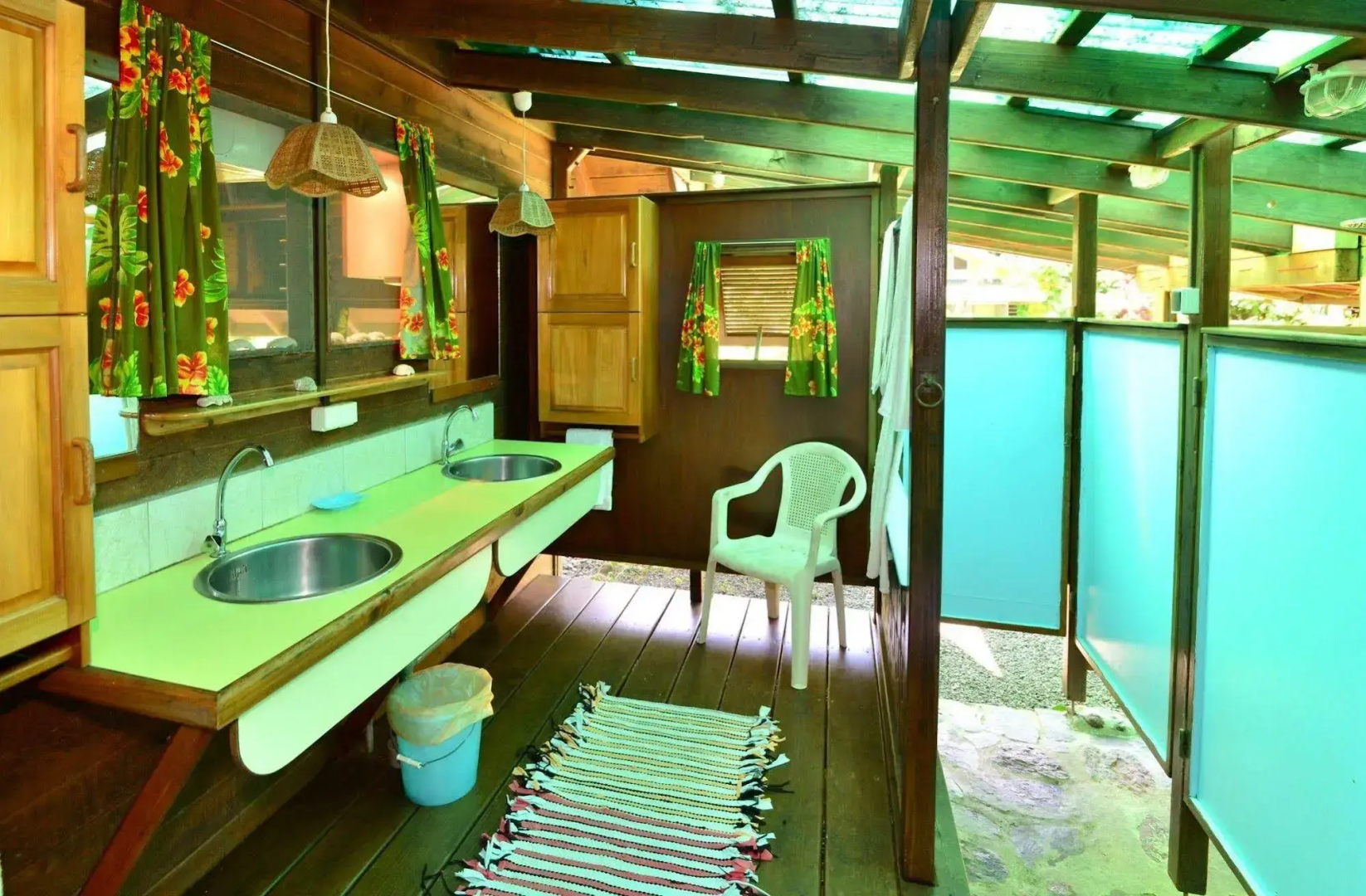 Marks Place Moorea