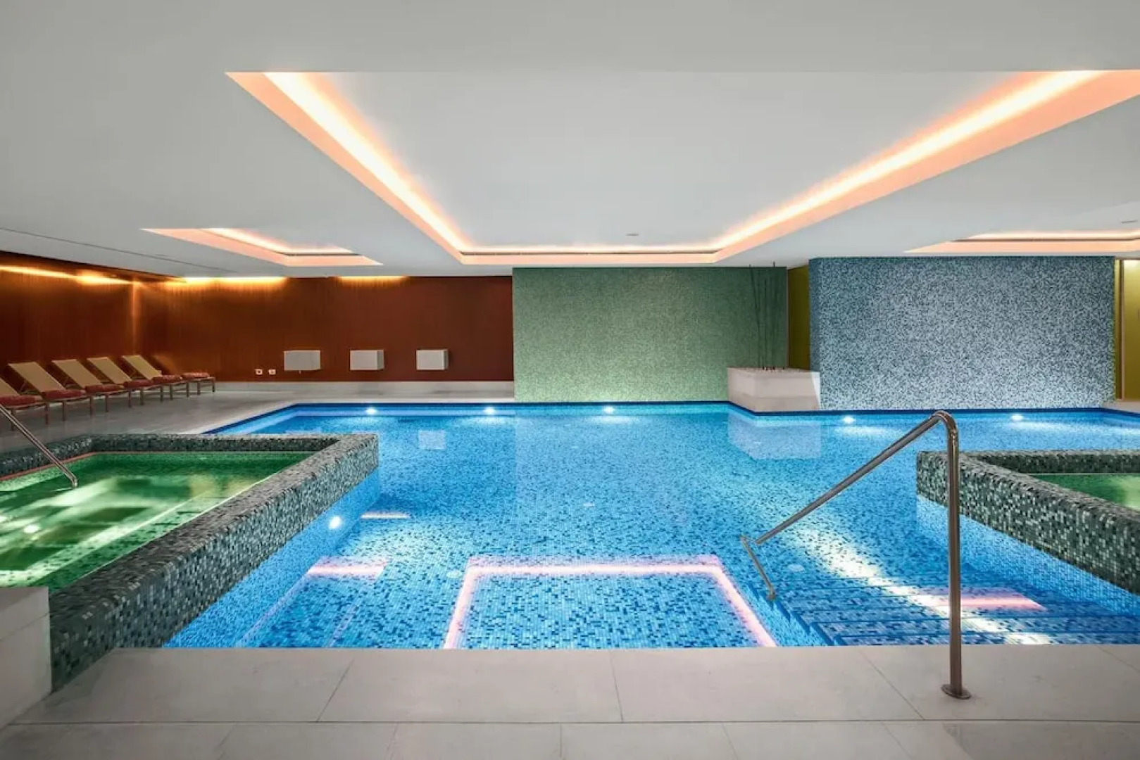 Perla, Resort & Entertainment