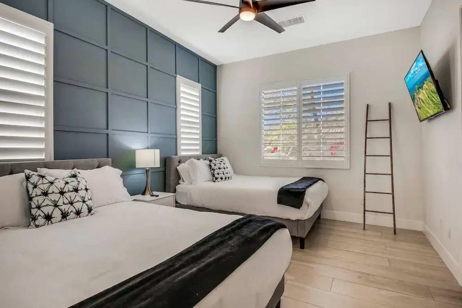 Wanderlust: Pool/spa, Waterslide, Firepit, Game Rm