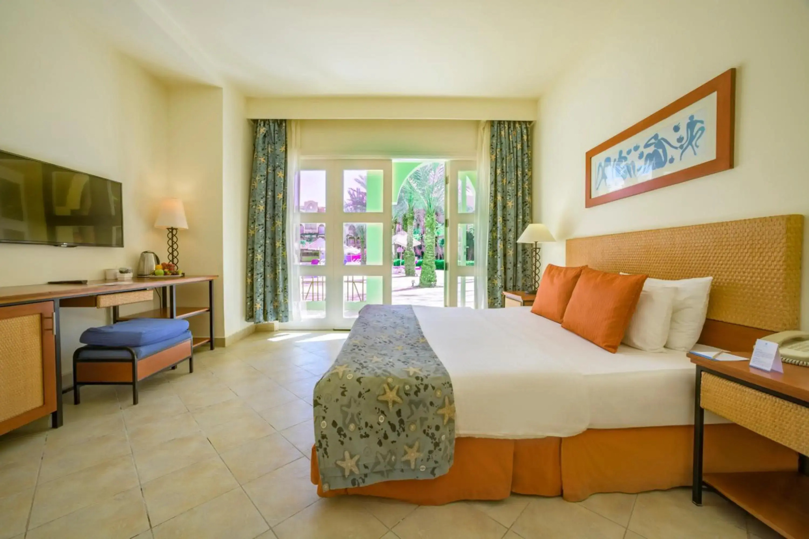 Marina Plaza Hotel, Tala Bay