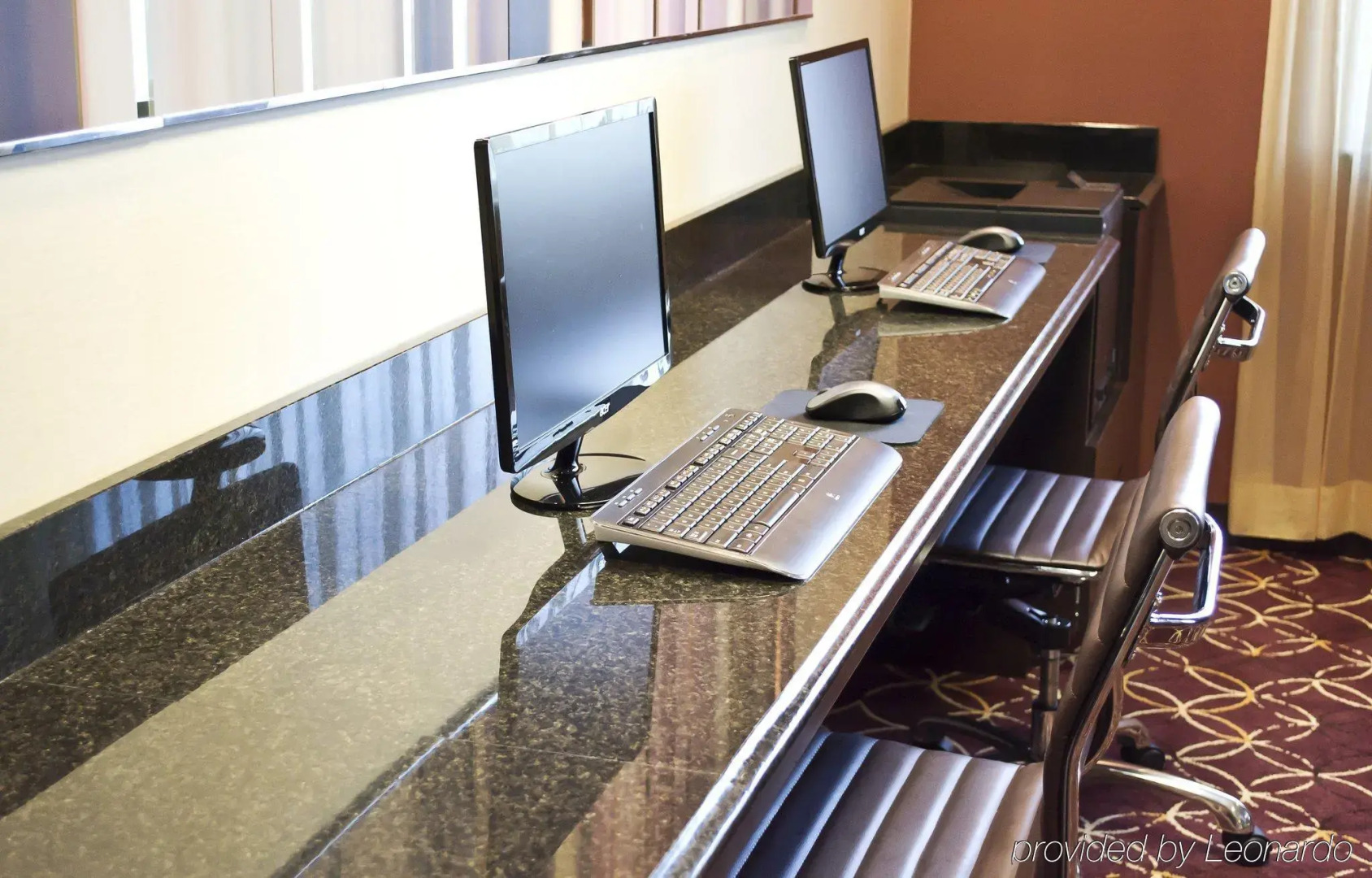 Отель Thousand Hills Resort