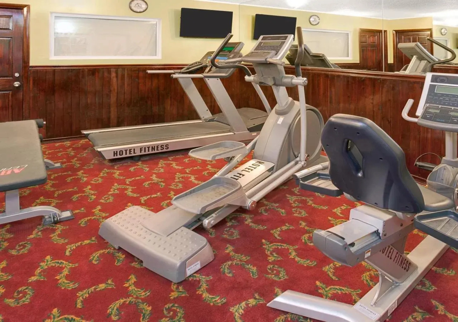 Days Inn Elk Grove Village Chicago OHare Airport West