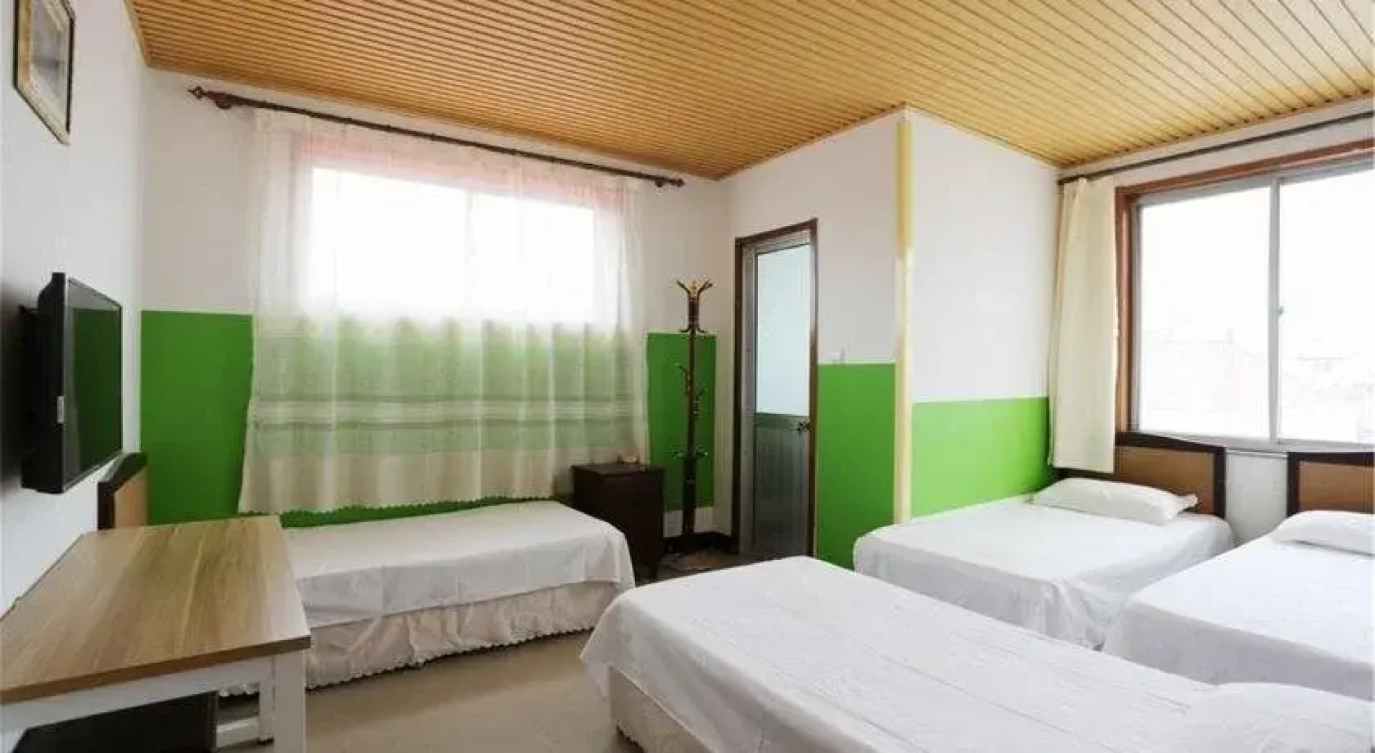 Changhong Hostel