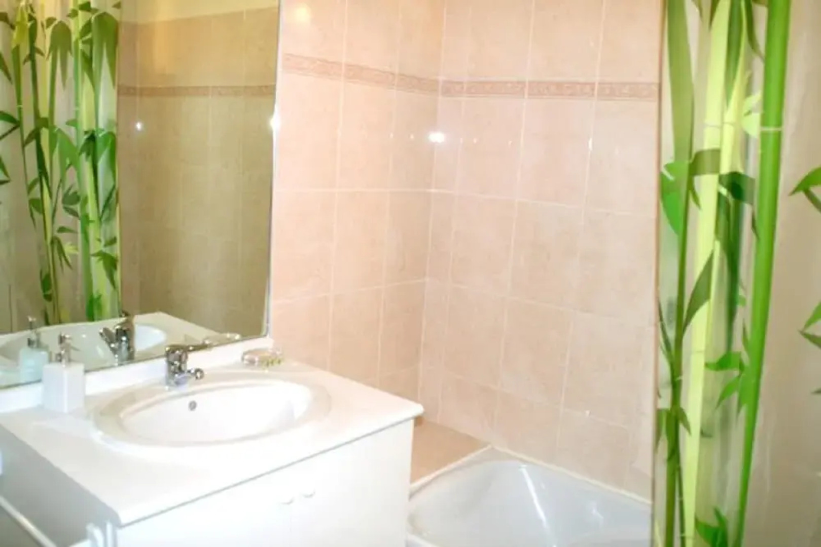 Apartment With 2 Bedrooms in Saint Goustan Auray, With Terrace - 15 km