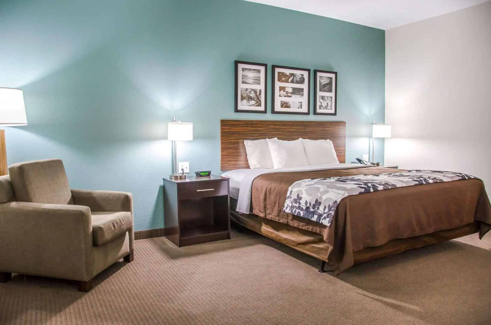 Sleep Inn & Suites Center