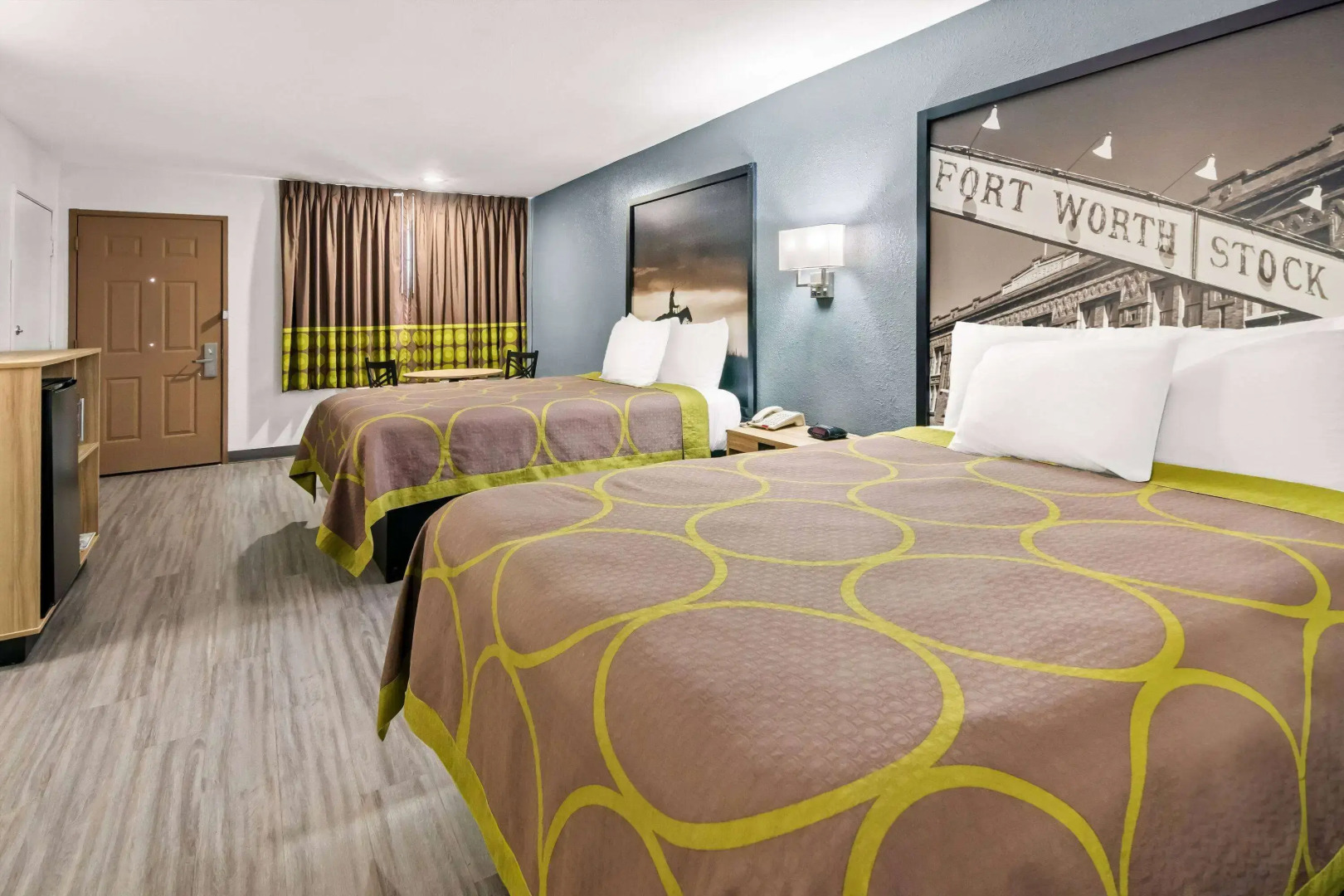 Super 8 by Wyndham Grand Prairie Southwest