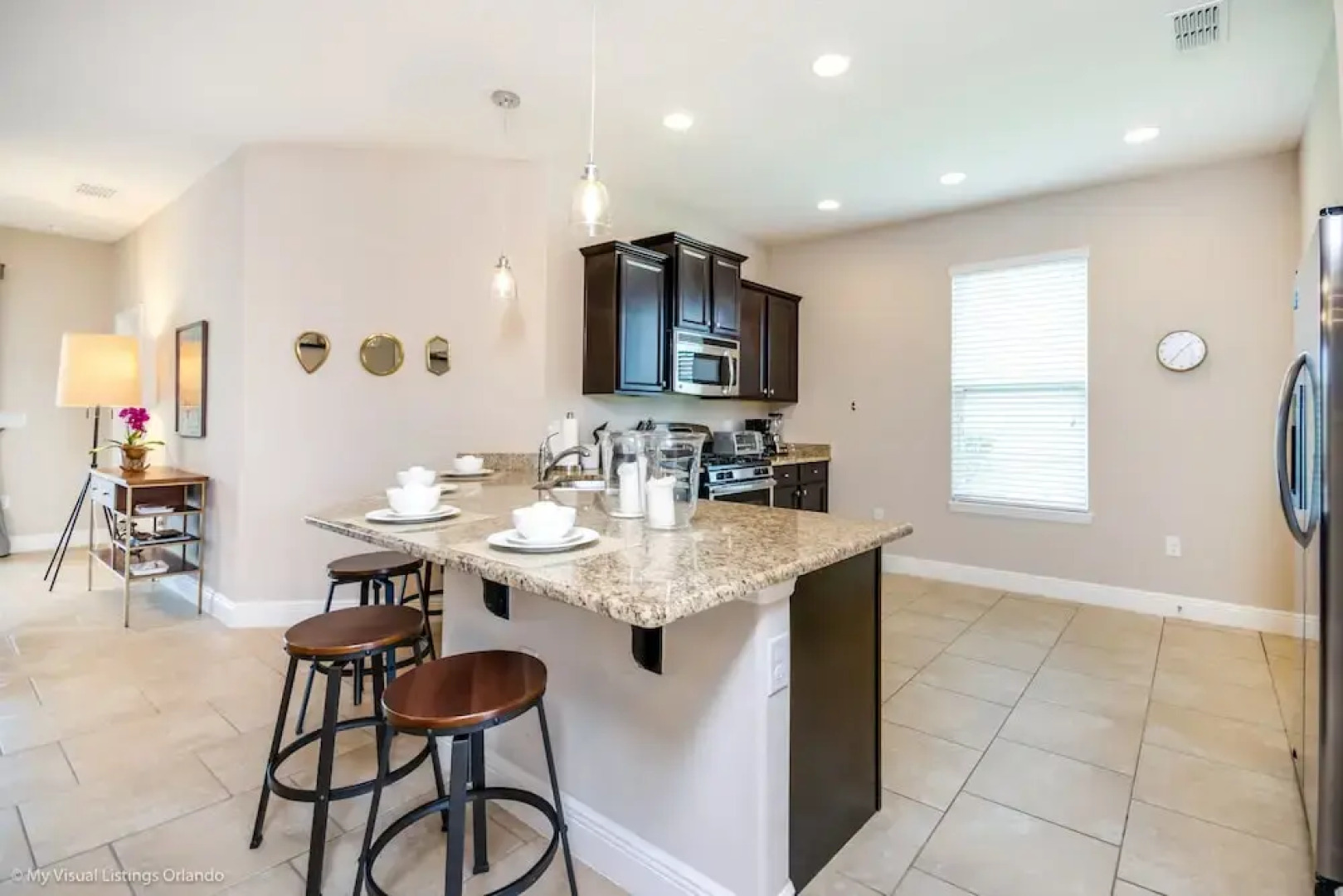 Solterra - 4175 Oaktree Drive