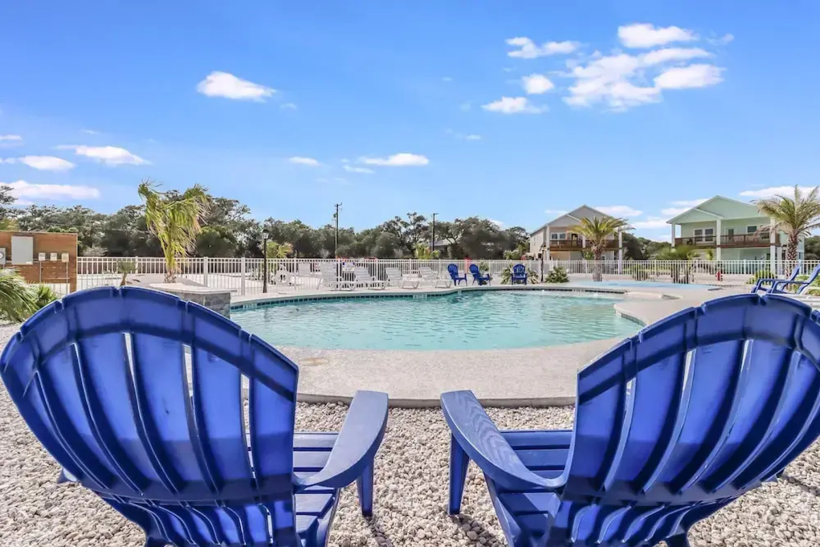 Casa Grande Sp131 5 Bedroom Home by RedAwning