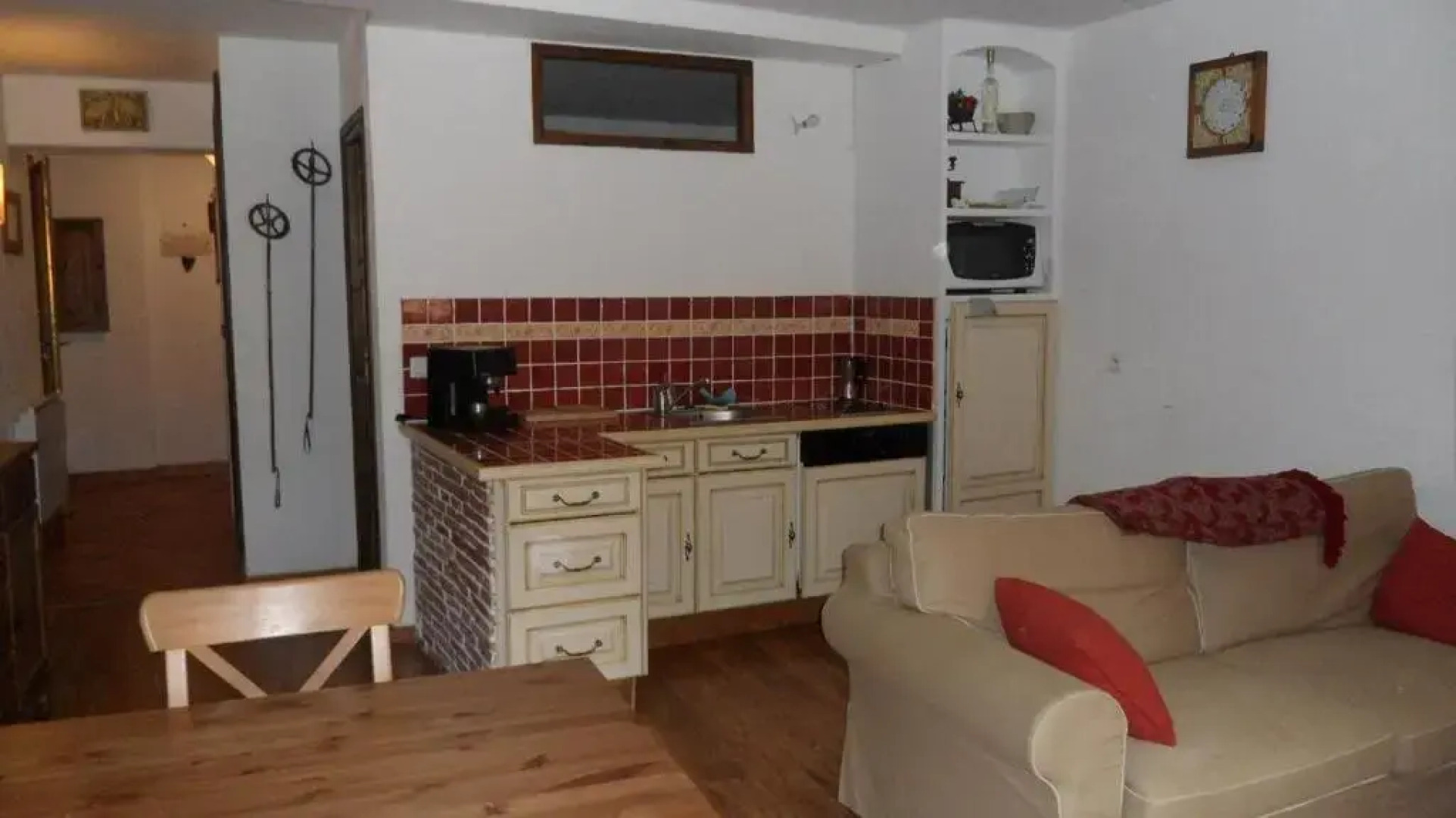 2 pièces centre village