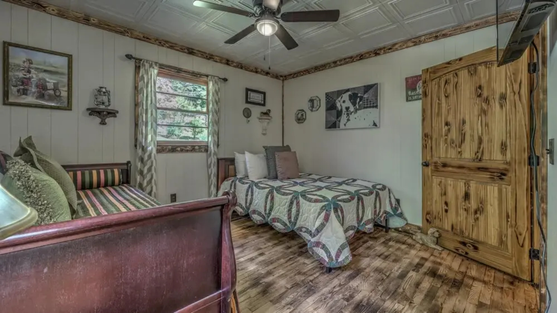 Ralph and Irene's by Escape to Blue Ridge