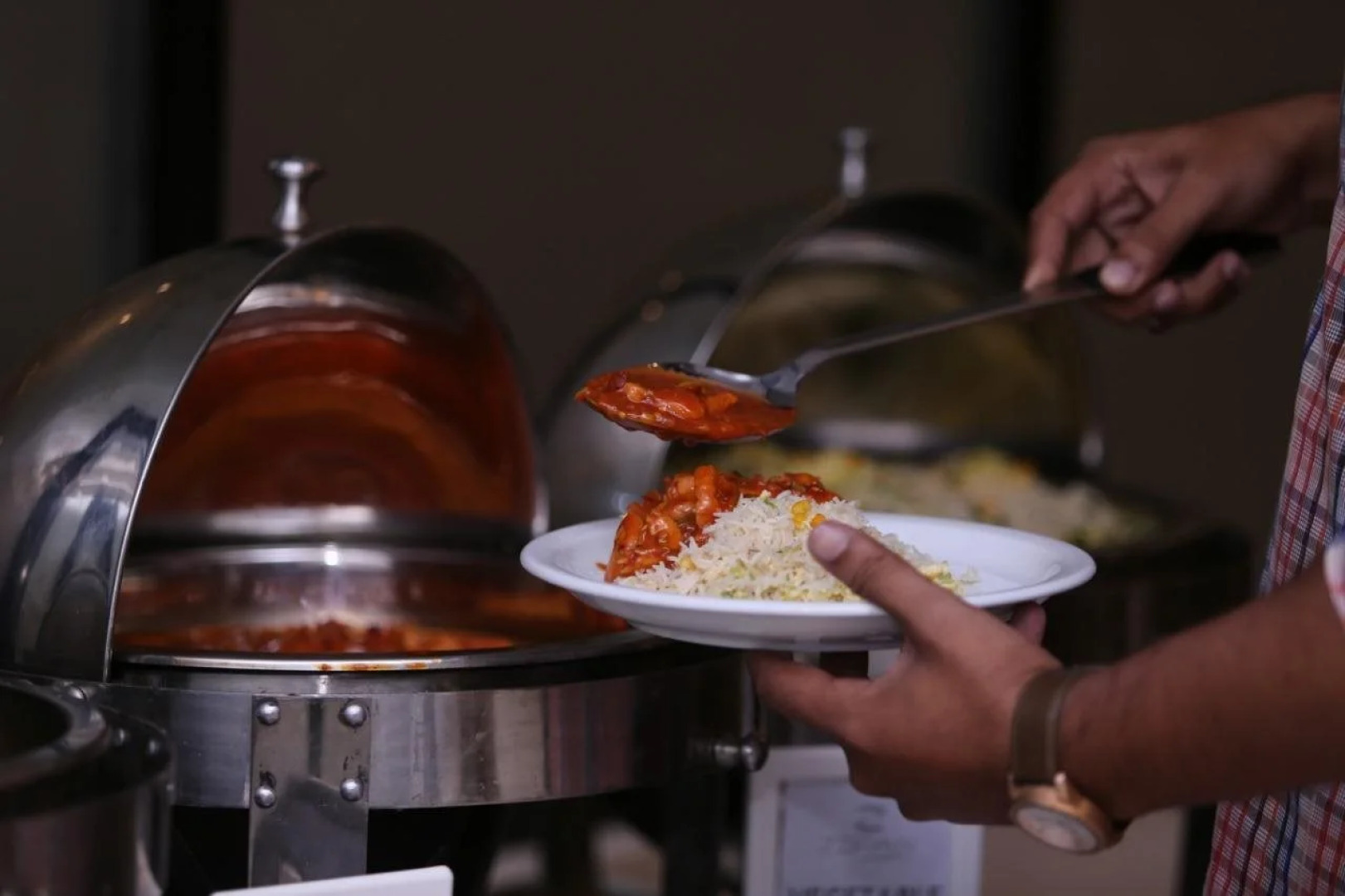 Zifan Hotel & Suites