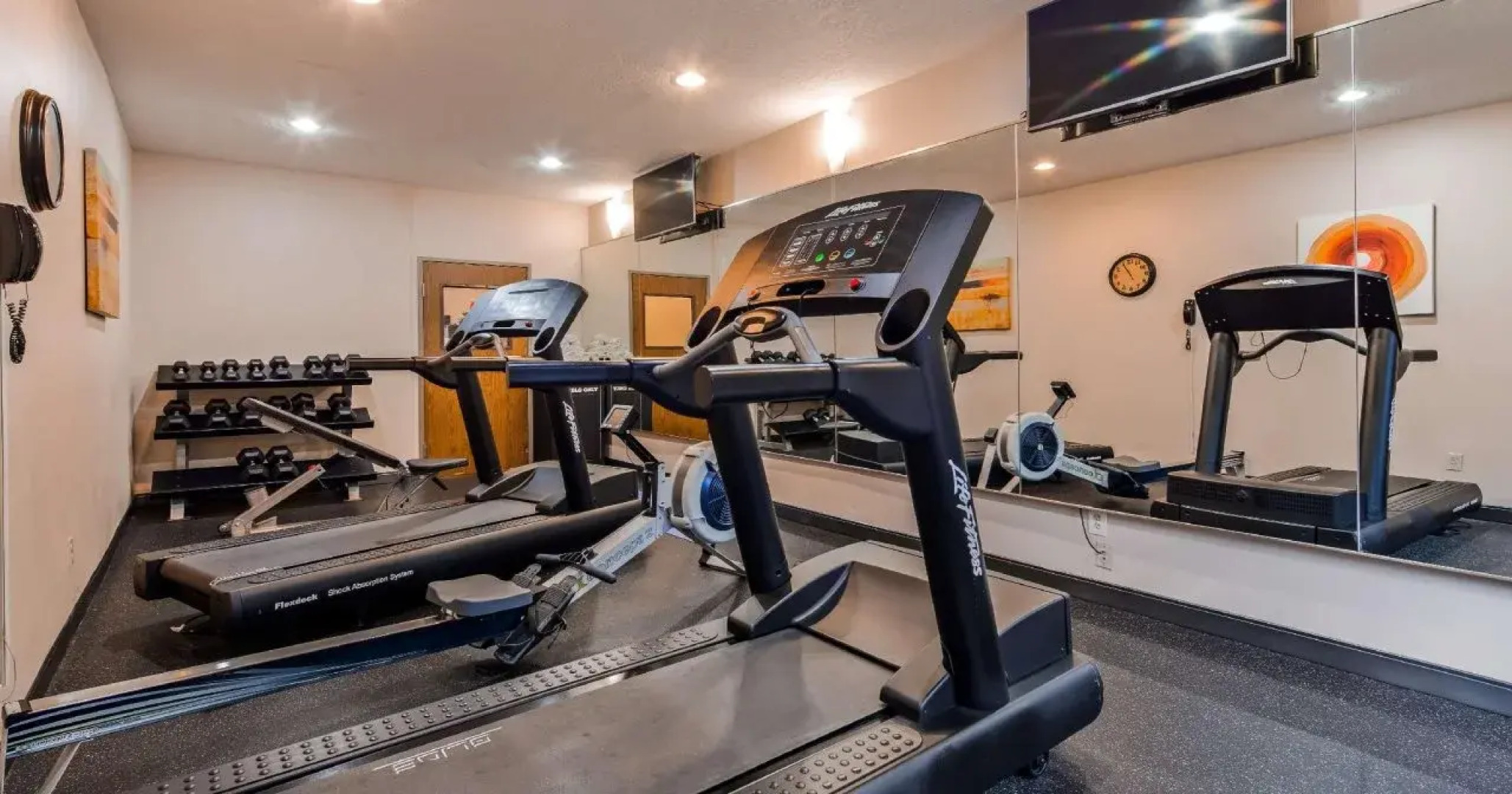 Best Western Plus The Four Corners Inn