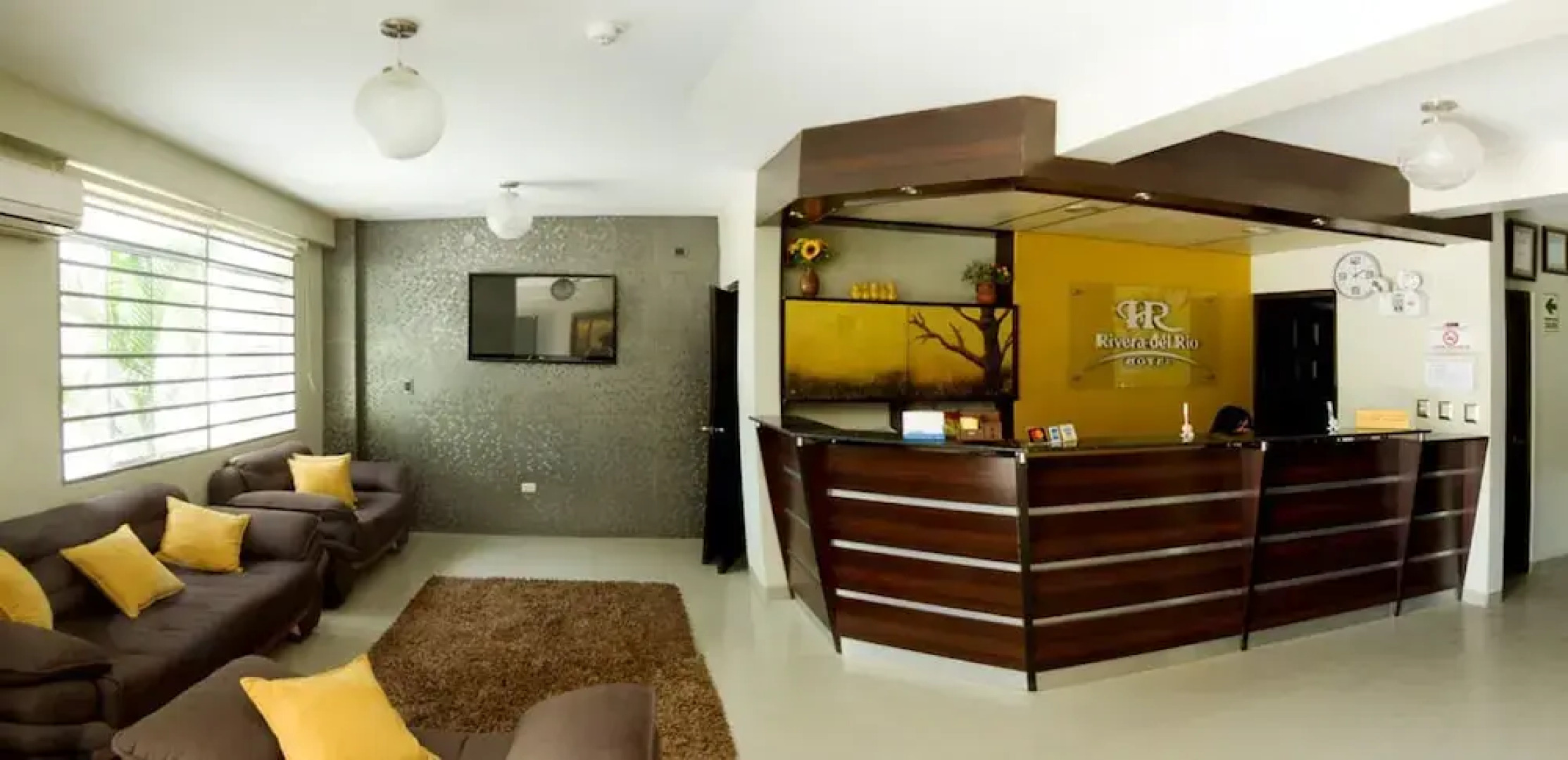 Rivera del Rio Hotel