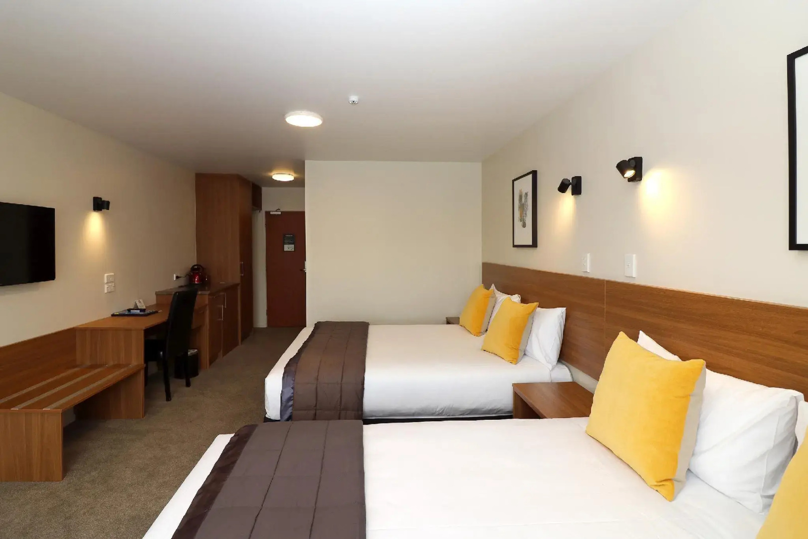 The Victoria Hotel Dunedin