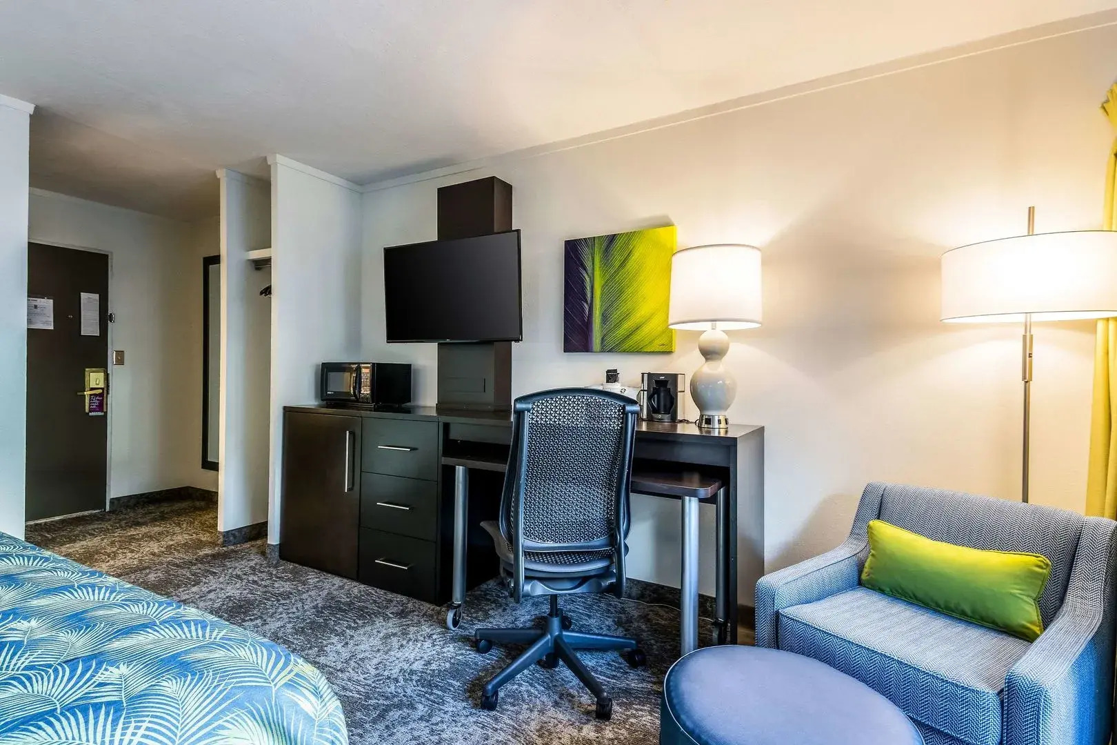 Oasis Hotel & Conv. Center, an Ascend Collection Hotel