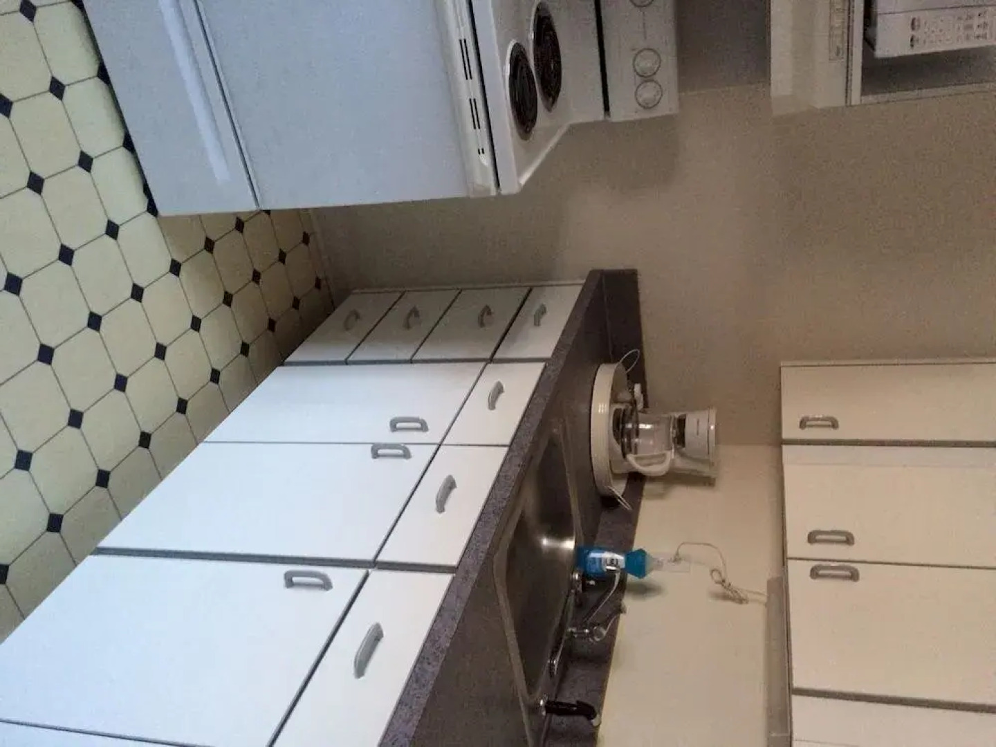 Sandy Bay Apartments