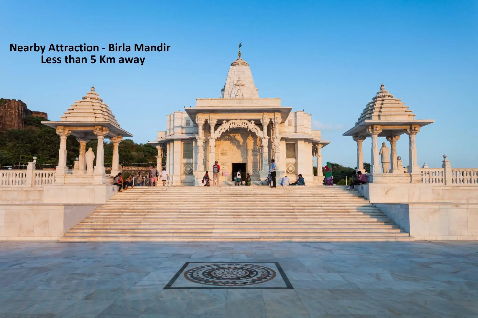 SPOT ON 82572 Hotel Prince