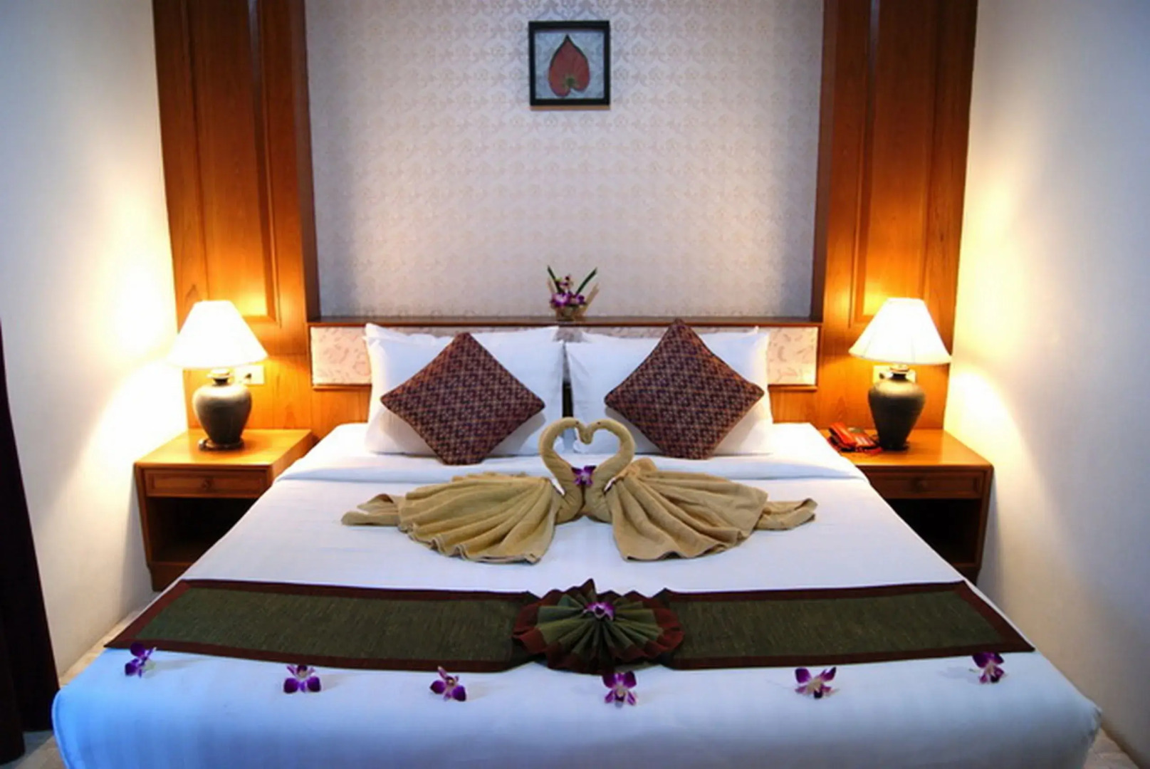 Thanthip Beach Resort