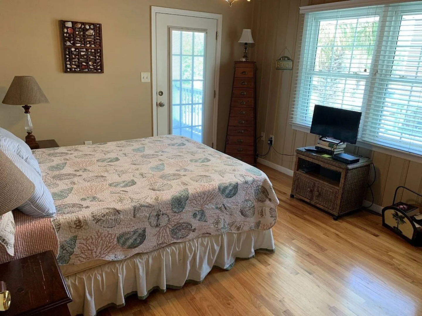 Carriage House #64613 4 Bedrooms 3 Bathrooms Home