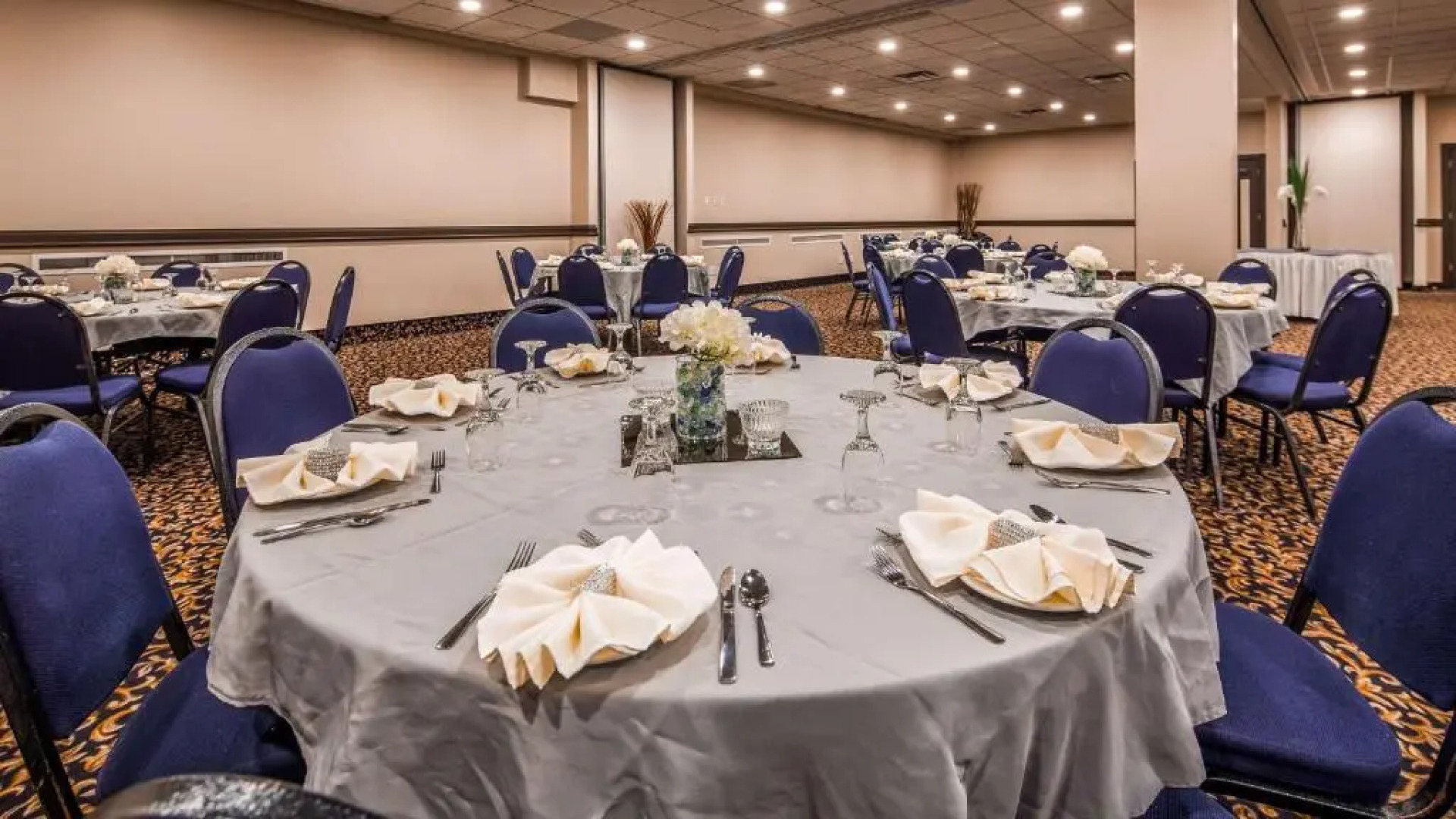 Best Western Seven Oaks Inn