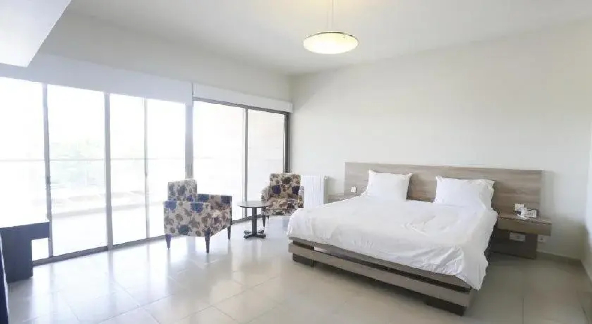 One To One Hotel – Dhour Choueir