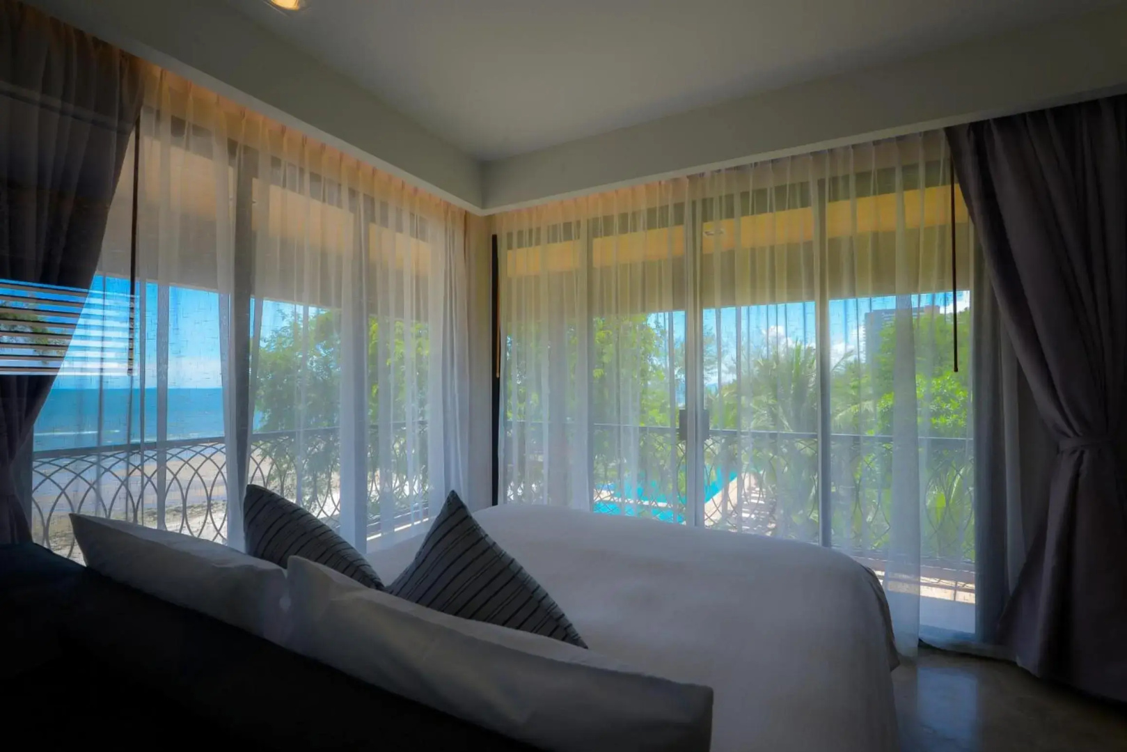 SiamBeach Resort