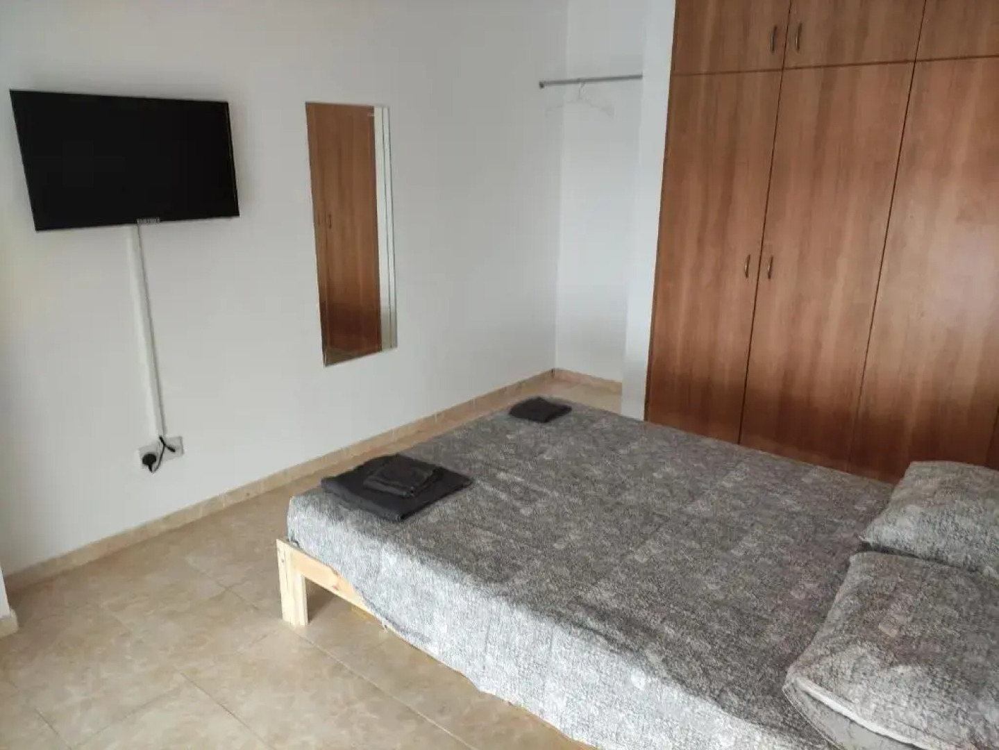 Helen of Troy, The Parthenon Apt 105, Athinon 23 Tersefanou