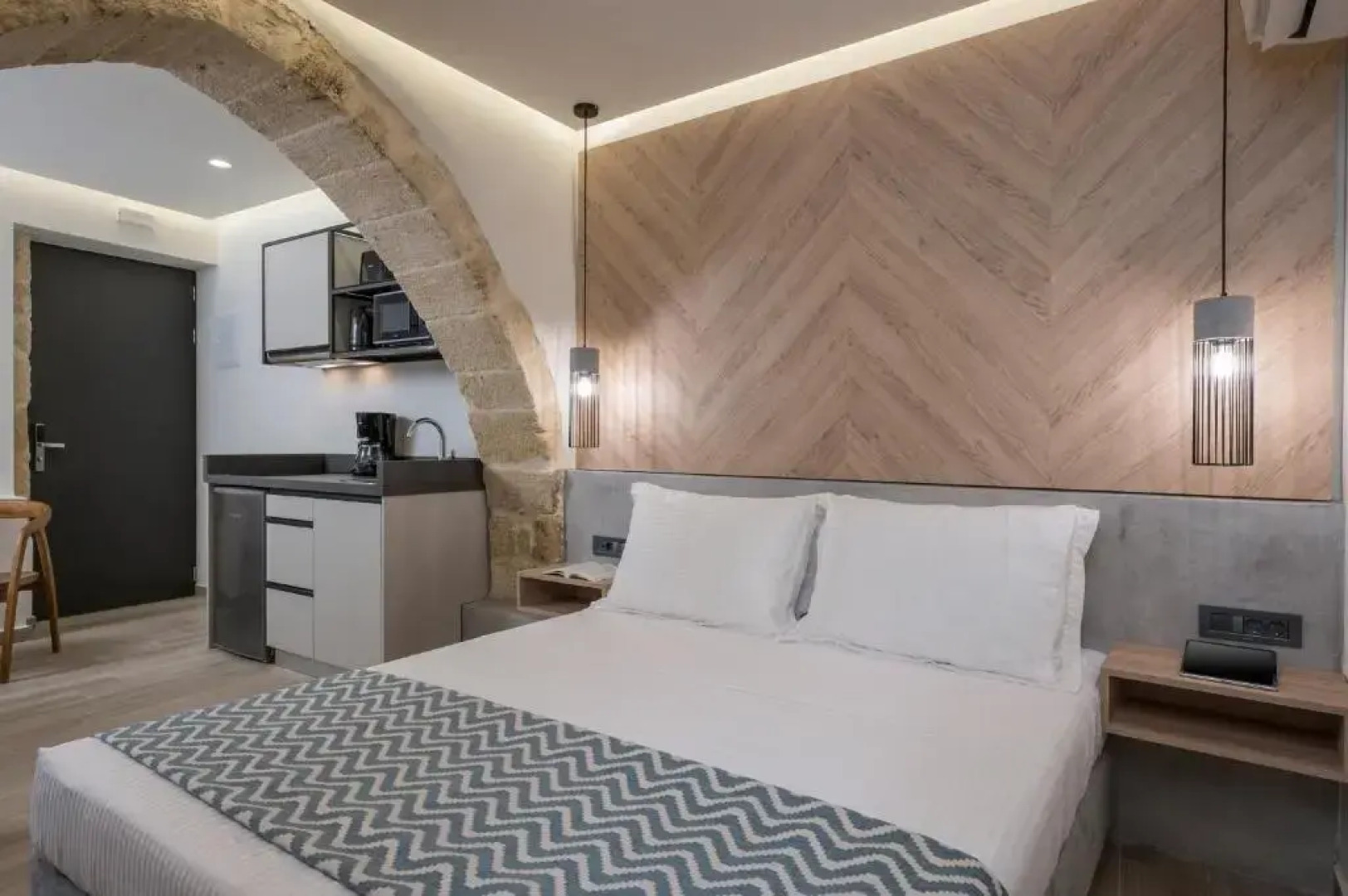 Casa D'Irene Deluxe Hotel