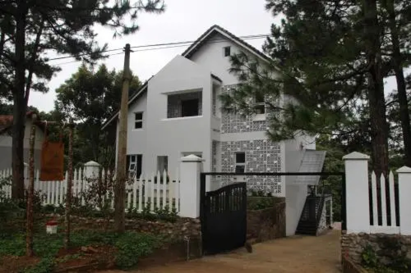 Le Plateau Kon Tum Hostel