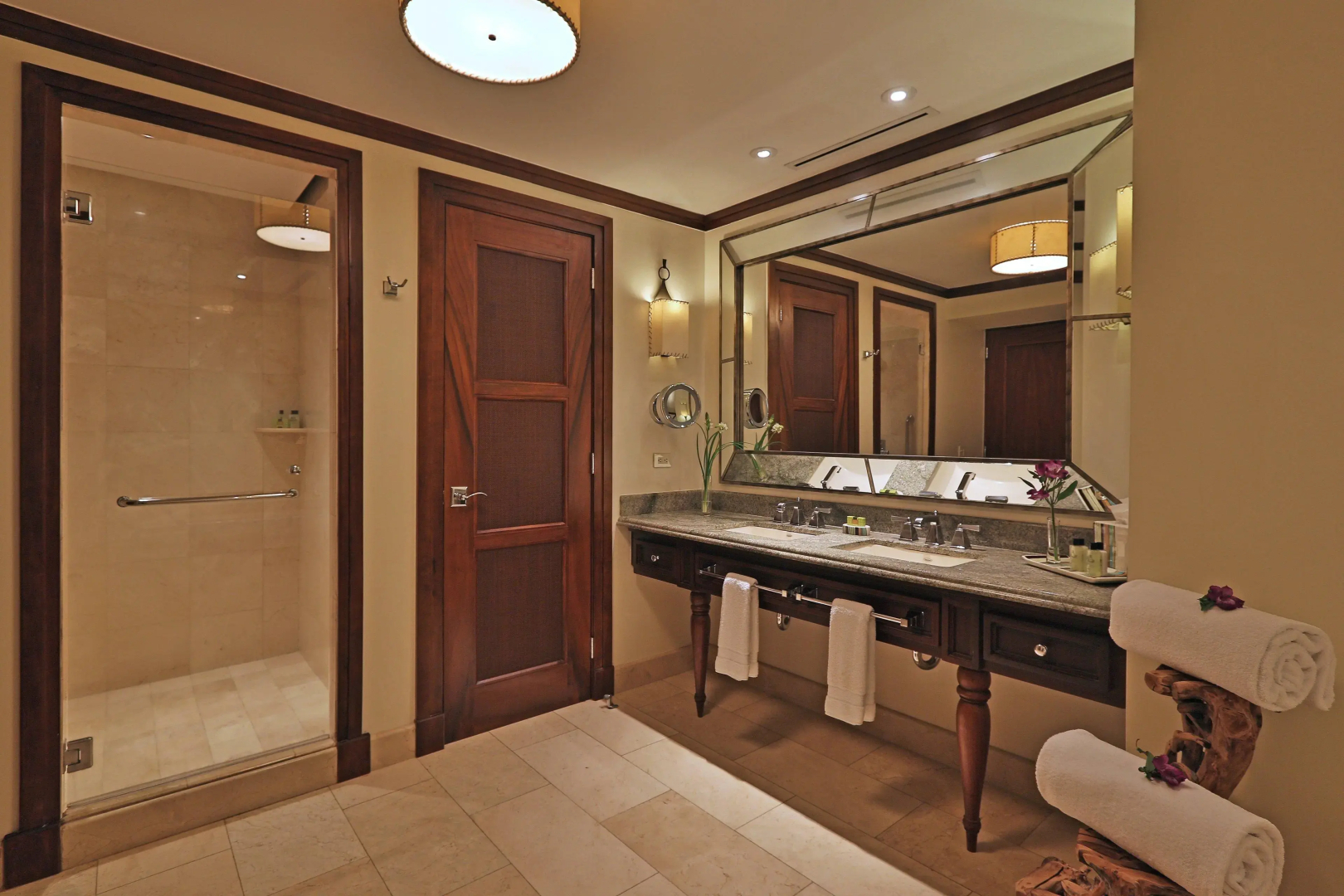 InterContinental Costa Rica at Multiplaza Mall by IHG