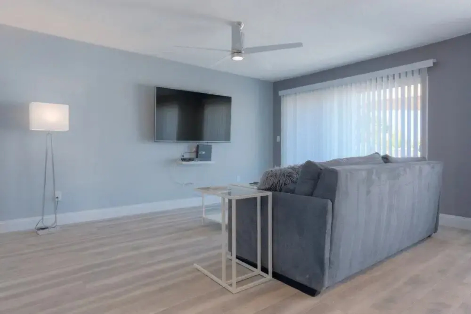 Sea La Vie Beach Oceanfront Patio Pet Friendly