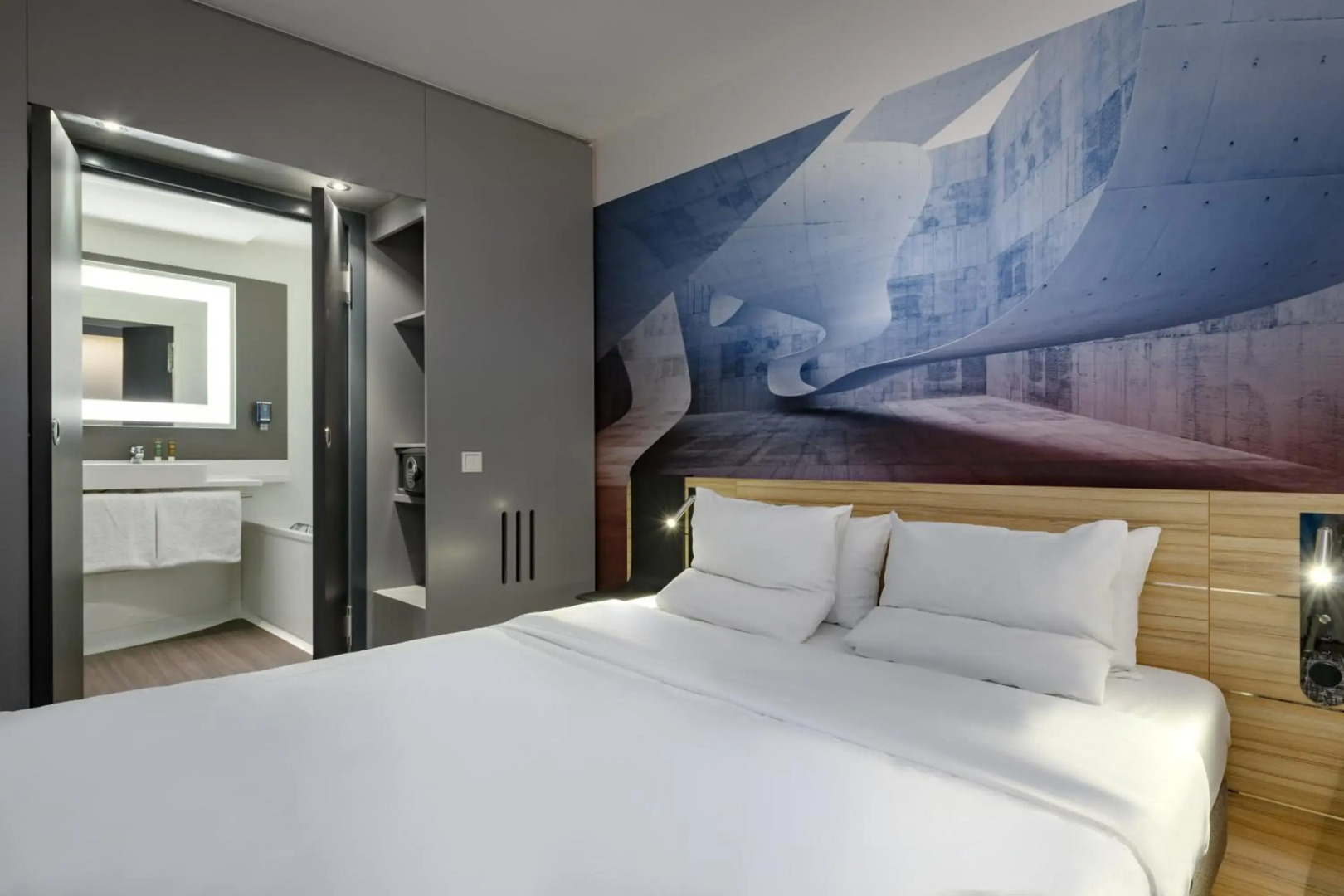 Novotel Suites Berlin City Potsdamer Platz